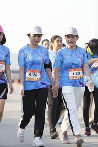 BIB: 9129, 9128, 
                            <button type="button" onclick="openModal(3099879)" class="btn btn-primary btn-sm float-right btn-popup" data-toggle="modal" data-target=".modal-high-quality">
                        <i class="fas fa-shopping-cart"></i> Add to Cart
                    </button>
                                            <button type="button" onclick="isThisMe(3099879, true)" class="btn btn-success btn-sm float-right btn-popup btn-isme hidden" data-toggle="tooltip" data-placement="bottom" title="นี่คือรูปของคุณใช่ไหม คลิกที่นี่เพื่อเอาเข้าอัลบั้ม">
                        <i class="fas fa-plus"></i> Add to album
                    </button>
                    <button type="button" onclick="isThisMe(3099879, false)" class="btn btn-warning btn-sm float-right btn-popup btn-isnotme hidden">
                        <i class="fas fa-ban"></i> Remove from album
                    </button>