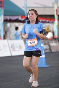 BIB: 9284
                            <button type="button" onclick="openModal(3110647)" class="btn btn-primary btn-sm float-right btn-popup" data-toggle="modal" data-target=".modal-high-quality">
                        <i class="fas fa-shopping-cart"></i> Add to Cart
                    </button>
                                            <button type="button" onclick="isThisMe(3110647, true)" class="btn btn-success btn-sm float-right btn-popup btn-isme hidden" data-toggle="tooltip" data-placement="bottom" title="นี่คือรูปของคุณใช่ไหม คลิกที่นี่เพื่อเอาเข้าอัลบั้ม">
                        <i class="fas fa-plus"></i> Add to album
                    </button>
                    <button type="button" onclick="isThisMe(3110647, false)" class="btn btn-warning btn-sm float-right btn-popup btn-isnotme hidden">
                        <i class="fas fa-ban"></i> Remove from album
                    </button>