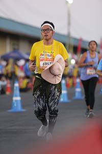 BIB: 957
                            <button type="button" onclick="openModal(3110734)" class="btn btn-primary btn-sm float-right btn-popup" data-toggle="modal" data-target=".modal-high-quality">
                        <i class="fas fa-shopping-cart"></i> Add to Cart
                    </button>
                                            <button type="button" onclick="isThisMe(3110734, true)" class="btn btn-success btn-sm float-right btn-popup btn-isme hidden" data-toggle="tooltip" data-placement="bottom" title="นี่คือรูปของคุณใช่ไหม คลิกที่นี่เพื่อเอาเข้าอัลบั้ม">
                        <i class="fas fa-plus"></i> Add to album
                    </button>
                    <button type="button" onclick="isThisMe(3110734, false)" class="btn btn-warning btn-sm float-right btn-popup btn-isnotme hidden">
                        <i class="fas fa-ban"></i> Remove from album
                    </button>