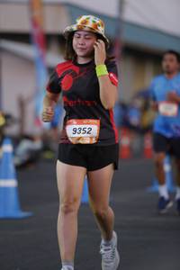 BIB: 9352
                            <button type="button" onclick="openModal(3111862)" class="btn btn-primary btn-sm float-right btn-popup" data-toggle="modal" data-target=".modal-high-quality">
                        <i class="fas fa-shopping-cart"></i> Add to Cart
                    </button>
                                            <button type="button" onclick="isThisMe(3111862, true)" class="btn btn-success btn-sm float-right btn-popup btn-isme hidden" data-toggle="tooltip" data-placement="bottom" title="นี่คือรูปของคุณใช่ไหม คลิกที่นี่เพื่อเอาเข้าอัลบั้ม">
                        <i class="fas fa-plus"></i> Add to album
                    </button>
                    <button type="button" onclick="isThisMe(3111862, false)" class="btn btn-warning btn-sm float-right btn-popup btn-isnotme hidden">
                        <i class="fas fa-ban"></i> Remove from album
                    </button>