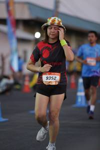 BIB: 9352
                            <button type="button" onclick="openModal(3111853)" class="btn btn-primary btn-sm float-right btn-popup" data-toggle="modal" data-target=".modal-high-quality">
                        <i class="fas fa-shopping-cart"></i> Add to Cart
                    </button>
                                            <button type="button" onclick="isThisMe(3111853, true)" class="btn btn-success btn-sm float-right btn-popup btn-isme hidden" data-toggle="tooltip" data-placement="bottom" title="นี่คือรูปของคุณใช่ไหม คลิกที่นี่เพื่อเอาเข้าอัลบั้ม">
                        <i class="fas fa-plus"></i> Add to album
                    </button>
                    <button type="button" onclick="isThisMe(3111853, false)" class="btn btn-warning btn-sm float-right btn-popup btn-isnotme hidden">
                        <i class="fas fa-ban"></i> Remove from album
                    </button>