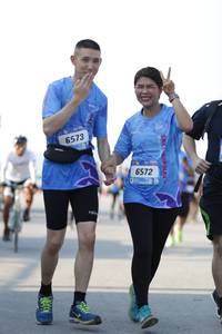 BIB: 6573, 6572
                            <button type="button" onclick="openModal(3098458)" class="btn btn-primary btn-sm float-right btn-popup" data-toggle="modal" data-target=".modal-high-quality">
                        <i class="fas fa-shopping-cart"></i> Add to Cart
                    </button>
                                            <button type="button" onclick="isThisMe(3098458, true)" class="btn btn-success btn-sm float-right btn-popup btn-isme hidden" data-toggle="tooltip" data-placement="bottom" title="นี่คือรูปของคุณใช่ไหม คลิกที่นี่เพื่อเอาเข้าอัลบั้ม">
                        <i class="fas fa-plus"></i> Add to album
                    </button>
                    <button type="button" onclick="isThisMe(3098458, false)" class="btn btn-warning btn-sm float-right btn-popup btn-isnotme hidden">
                        <i class="fas fa-ban"></i> Remove from album
                    </button>