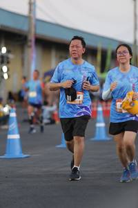 BIB: 
                            <button type="button" onclick="openModal(3109539)" class="btn btn-primary btn-sm float-right btn-popup" data-toggle="modal" data-target=".modal-high-quality">
                        <i class="fas fa-shopping-cart"></i> Add to Cart
                    </button>
                                            <button type="button" onclick="isThisMe(3109539, true)" class="btn btn-success btn-sm float-right btn-popup btn-isme hidden" data-toggle="tooltip" data-placement="bottom" title="นี่คือรูปของคุณใช่ไหม คลิกที่นี่เพื่อเอาเข้าอัลบั้ม">
                        <i class="fas fa-plus"></i> Add to album
                    </button>
                    <button type="button" onclick="isThisMe(3109539, false)" class="btn btn-warning btn-sm float-right btn-popup btn-isnotme hidden">
                        <i class="fas fa-ban"></i> Remove from album
                    </button>