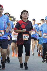 BIB: 877, 9351
                            <button type="button" onclick="openModal(3099006)" class="btn btn-primary btn-sm float-right btn-popup" data-toggle="modal" data-target=".modal-high-quality">
                        <i class="fas fa-shopping-cart"></i> Add to Cart
                    </button>
                                            <button type="button" onclick="isThisMe(3099006, true)" class="btn btn-success btn-sm float-right btn-popup btn-isme hidden" data-toggle="tooltip" data-placement="bottom" title="นี่คือรูปของคุณใช่ไหม คลิกที่นี่เพื่อเอาเข้าอัลบั้ม">
                        <i class="fas fa-plus"></i> Add to album
                    </button>
                    <button type="button" onclick="isThisMe(3099006, false)" class="btn btn-warning btn-sm float-right btn-popup btn-isnotme hidden">
                        <i class="fas fa-ban"></i> Remove from album
                    </button>