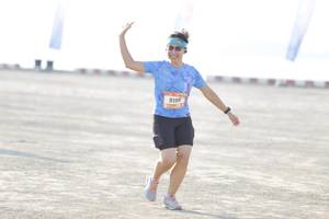 BIB: 9198
                            <button type="button" onclick="openModal(3100296)" class="btn btn-primary btn-sm float-right btn-popup" data-toggle="modal" data-target=".modal-high-quality">
                        <i class="fas fa-shopping-cart"></i> Add to Cart
                    </button>
                                            <button type="button" onclick="isThisMe(3100296, true)" class="btn btn-success btn-sm float-right btn-popup btn-isme hidden" data-toggle="tooltip" data-placement="bottom" title="นี่คือรูปของคุณใช่ไหม คลิกที่นี่เพื่อเอาเข้าอัลบั้ม">
                        <i class="fas fa-plus"></i> Add to album
                    </button>
                    <button type="button" onclick="isThisMe(3100296, false)" class="btn btn-warning btn-sm float-right btn-popup btn-isnotme hidden">
                        <i class="fas fa-ban"></i> Remove from album
                    </button>