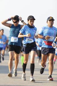 BIB: 6301, 5789
                            <button type="button" onclick="openModal(3098151)" class="btn btn-primary btn-sm float-right btn-popup" data-toggle="modal" data-target=".modal-high-quality">
                        <i class="fas fa-shopping-cart"></i> Add to Cart
                    </button>
                                            <button type="button" onclick="isThisMe(3098151, true)" class="btn btn-success btn-sm float-right btn-popup btn-isme hidden" data-toggle="tooltip" data-placement="bottom" title="นี่คือรูปของคุณใช่ไหม คลิกที่นี่เพื่อเอาเข้าอัลบั้ม">
                        <i class="fas fa-plus"></i> Add to album
                    </button>
                    <button type="button" onclick="isThisMe(3098151, false)" class="btn btn-warning btn-sm float-right btn-popup btn-isnotme hidden">
                        <i class="fas fa-ban"></i> Remove from album
                    </button>