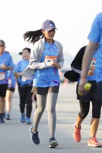 BIB: 
                            <button type="button" onclick="openModal(3099658)" class="btn btn-primary btn-sm float-right btn-popup" data-toggle="modal" data-target=".modal-high-quality">
                        <i class="fas fa-shopping-cart"></i> Add to Cart
                    </button>
                                            <button type="button" onclick="isThisMe(3099658, true)" class="btn btn-success btn-sm float-right btn-popup btn-isme hidden" data-toggle="tooltip" data-placement="bottom" title="นี่คือรูปของคุณใช่ไหม คลิกที่นี่เพื่อเอาเข้าอัลบั้ม">
                        <i class="fas fa-plus"></i> Add to album
                    </button>
                    <button type="button" onclick="isThisMe(3099658, false)" class="btn btn-warning btn-sm float-right btn-popup btn-isnotme hidden">
                        <i class="fas fa-ban"></i> Remove from album
                    </button>