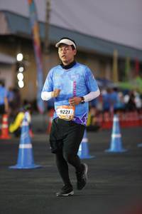 BIB: 9221
                            <button type="button" onclick="openModal(3113728)" class="btn btn-primary btn-sm float-right btn-popup" data-toggle="modal" data-target=".modal-high-quality">
                        <i class="fas fa-shopping-cart"></i> Add to Cart
                    </button>
                                            <button type="button" onclick="isThisMe(3113728, true)" class="btn btn-success btn-sm float-right btn-popup btn-isme hidden" data-toggle="tooltip" data-placement="bottom" title="นี่คือรูปของคุณใช่ไหม คลิกที่นี่เพื่อเอาเข้าอัลบั้ม">
                        <i class="fas fa-plus"></i> Add to album
                    </button>
                    <button type="button" onclick="isThisMe(3113728, false)" class="btn btn-warning btn-sm float-right btn-popup btn-isnotme hidden">
                        <i class="fas fa-ban"></i> Remove from album
                    </button>