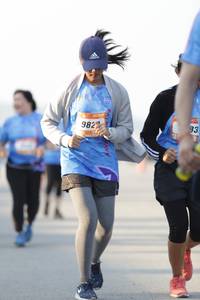 BIB: 982
                            <button type="button" onclick="openModal(3099665)" class="btn btn-primary btn-sm float-right btn-popup" data-toggle="modal" data-target=".modal-high-quality">
                        <i class="fas fa-shopping-cart"></i> Add to Cart
                    </button>
                                            <button type="button" onclick="isThisMe(3099665, true)" class="btn btn-success btn-sm float-right btn-popup btn-isme hidden" data-toggle="tooltip" data-placement="bottom" title="นี่คือรูปของคุณใช่ไหม คลิกที่นี่เพื่อเอาเข้าอัลบั้ม">
                        <i class="fas fa-plus"></i> Add to album
                    </button>
                    <button type="button" onclick="isThisMe(3099665, false)" class="btn btn-warning btn-sm float-right btn-popup btn-isnotme hidden">
                        <i class="fas fa-ban"></i> Remove from album
                    </button>