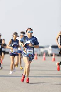 BIB: 6840
                            <button type="button" onclick="openModal(3098068)" class="btn btn-primary btn-sm float-right btn-popup" data-toggle="modal" data-target=".modal-high-quality">
                        <i class="fas fa-shopping-cart"></i> Add to Cart
                    </button>
                                            <button type="button" onclick="isThisMe(3098068, true)" class="btn btn-success btn-sm float-right btn-popup btn-isme hidden" data-toggle="tooltip" data-placement="bottom" title="นี่คือรูปของคุณใช่ไหม คลิกที่นี่เพื่อเอาเข้าอัลบั้ม">
                        <i class="fas fa-plus"></i> Add to album
                    </button>
                    <button type="button" onclick="isThisMe(3098068, false)" class="btn btn-warning btn-sm float-right btn-popup btn-isnotme hidden">
                        <i class="fas fa-ban"></i> Remove from album
                    </button>