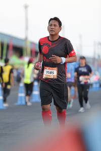 BIB: 9585
                            <button type="button" onclick="openModal(3104585)" class="btn btn-primary btn-sm float-right btn-popup" data-toggle="modal" data-target=".modal-high-quality">
                        <i class="fas fa-shopping-cart"></i> Add to Cart
                    </button>
                                            <button type="button" onclick="isThisMe(3104585, true)" class="btn btn-success btn-sm float-right btn-popup btn-isme hidden" data-toggle="tooltip" data-placement="bottom" title="นี่คือรูปของคุณใช่ไหม คลิกที่นี่เพื่อเอาเข้าอัลบั้ม">
                        <i class="fas fa-plus"></i> Add to album
                    </button>
                    <button type="button" onclick="isThisMe(3104585, false)" class="btn btn-warning btn-sm float-right btn-popup btn-isnotme hidden">
                        <i class="fas fa-ban"></i> Remove from album
                    </button>