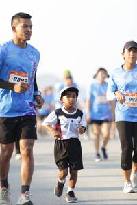 BIB: 8889
                            <button type="button" onclick="openModal(3099565)" class="btn btn-primary btn-sm float-right btn-popup" data-toggle="modal" data-target=".modal-high-quality">
                        <i class="fas fa-shopping-cart"></i> Add to Cart
                    </button>
                                            <button type="button" onclick="isThisMe(3099565, true)" class="btn btn-success btn-sm float-right btn-popup btn-isme hidden" data-toggle="tooltip" data-placement="bottom" title="นี่คือรูปของคุณใช่ไหม คลิกที่นี่เพื่อเอาเข้าอัลบั้ม">
                        <i class="fas fa-plus"></i> Add to album
                    </button>
                    <button type="button" onclick="isThisMe(3099565, false)" class="btn btn-warning btn-sm float-right btn-popup btn-isnotme hidden">
                        <i class="fas fa-ban"></i> Remove from album
                    </button>