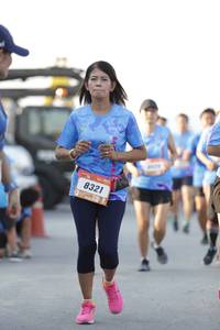 BIB: 8321
                            <button type="button" onclick="openModal(3099084)" class="btn btn-primary btn-sm float-right btn-popup" data-toggle="modal" data-target=".modal-high-quality">
                        <i class="fas fa-shopping-cart"></i> Add to Cart
                    </button>
                                            <button type="button" onclick="isThisMe(3099084, true)" class="btn btn-success btn-sm float-right btn-popup btn-isme hidden" data-toggle="tooltip" data-placement="bottom" title="นี่คือรูปของคุณใช่ไหม คลิกที่นี่เพื่อเอาเข้าอัลบั้ม">
                        <i class="fas fa-plus"></i> Add to album
                    </button>
                    <button type="button" onclick="isThisMe(3099084, false)" class="btn btn-warning btn-sm float-right btn-popup btn-isnotme hidden">
                        <i class="fas fa-ban"></i> Remove from album
                    </button>