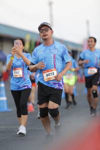 BIB: 142, 9073, 
                            <button type="button" onclick="openModal(3107758)" class="btn btn-primary btn-sm float-right btn-popup" data-toggle="modal" data-target=".modal-high-quality">
                        <i class="fas fa-shopping-cart"></i> Add to Cart
                    </button>
                                            <button type="button" onclick="isThisMe(3107758, true)" class="btn btn-success btn-sm float-right btn-popup btn-isme hidden" data-toggle="tooltip" data-placement="bottom" title="นี่คือรูปของคุณใช่ไหม คลิกที่นี่เพื่อเอาเข้าอัลบั้ม">
                        <i class="fas fa-plus"></i> Add to album
                    </button>
                    <button type="button" onclick="isThisMe(3107758, false)" class="btn btn-warning btn-sm float-right btn-popup btn-isnotme hidden">
                        <i class="fas fa-ban"></i> Remove from album
                    </button>