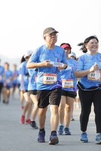 BIB: 9310, 9565
                            <button type="button" onclick="openModal(3099667)" class="btn btn-primary btn-sm float-right btn-popup" data-toggle="modal" data-target=".modal-high-quality">
                        <i class="fas fa-shopping-cart"></i> Add to Cart
                    </button>
                                            <button type="button" onclick="isThisMe(3099667, true)" class="btn btn-success btn-sm float-right btn-popup btn-isme hidden" data-toggle="tooltip" data-placement="bottom" title="นี่คือรูปของคุณใช่ไหม คลิกที่นี่เพื่อเอาเข้าอัลบั้ม">
                        <i class="fas fa-plus"></i> Add to album
                    </button>
                    <button type="button" onclick="isThisMe(3099667, false)" class="btn btn-warning btn-sm float-right btn-popup btn-isnotme hidden">
                        <i class="fas fa-ban"></i> Remove from album
                    </button>