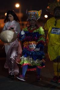 BIB: 6793, 922
                            <button type="button" onclick="openModal(3332682)" class="btn btn-primary btn-sm float-right btn-popup" data-toggle="modal" data-target=".modal-high-quality">
                        <i class="fas fa-shopping-cart"></i> Add to Cart
                    </button>
                                            <button type="button" onclick="isThisMe(3332682, true)" class="btn btn-success btn-sm float-right btn-popup btn-isme hidden" data-toggle="tooltip" data-placement="bottom" title="นี่คือรูปของคุณใช่ไหม คลิกที่นี่เพื่อเอาเข้าอัลบั้ม">
                        <i class="fas fa-plus"></i> Add to album
                    </button>
                    <button type="button" onclick="isThisMe(3332682, false)" class="btn btn-warning btn-sm float-right btn-popup btn-isnotme hidden">
                        <i class="fas fa-ban"></i> Remove from album
                    </button>