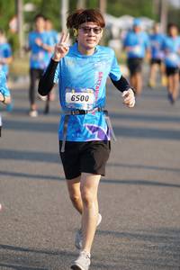 BIB: 6500
                            <button type="button" onclick="openModal(3284999)" class="btn btn-primary btn-sm float-right btn-popup" data-toggle="modal" data-target=".modal-high-quality">
                        <i class="fas fa-shopping-cart"></i> Add to Cart
                    </button>
                                            <button type="button" onclick="isThisMe(3284999, true)" class="btn btn-success btn-sm float-right btn-popup btn-isme hidden" data-toggle="tooltip" data-placement="bottom" title="นี่คือรูปของคุณใช่ไหม คลิกที่นี่เพื่อเอาเข้าอัลบั้ม">
                        <i class="fas fa-plus"></i> Add to album
                    </button>
                    <button type="button" onclick="isThisMe(3284999, false)" class="btn btn-warning btn-sm float-right btn-popup btn-isnotme hidden">
                        <i class="fas fa-ban"></i> Remove from album
                    </button>