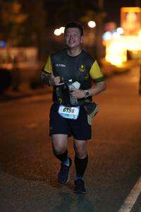 BIB: 6198
                            <button type="button" onclick="openModal(3330363)" class="btn btn-primary btn-sm float-right btn-popup" data-toggle="modal" data-target=".modal-high-quality">
                        <i class="fas fa-shopping-cart"></i> Add to Cart
                    </button>
                                            <button type="button" onclick="isThisMe(3330363, true)" class="btn btn-success btn-sm float-right btn-popup btn-isme hidden" data-toggle="tooltip" data-placement="bottom" title="นี่คือรูปของคุณใช่ไหม คลิกที่นี่เพื่อเอาเข้าอัลบั้ม">
                        <i class="fas fa-plus"></i> Add to album
                    </button>
                    <button type="button" onclick="isThisMe(3330363, false)" class="btn btn-warning btn-sm float-right btn-popup btn-isnotme hidden">
                        <i class="fas fa-ban"></i> Remove from album
                    </button>