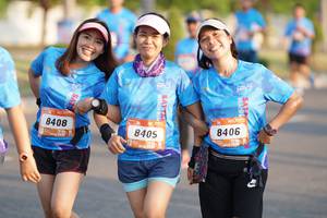 BIB: 8408, 8406, 8405
                            <button type="button" onclick="openModal(3299703)" class="btn btn-primary btn-sm float-right btn-popup" data-toggle="modal" data-target=".modal-high-quality">
                        <i class="fas fa-shopping-cart"></i> Add to Cart
                    </button>
                                            <button type="button" onclick="isThisMe(3299703, true)" class="btn btn-success btn-sm float-right btn-popup btn-isme hidden" data-toggle="tooltip" data-placement="bottom" title="นี่คือรูปของคุณใช่ไหม คลิกที่นี่เพื่อเอาเข้าอัลบั้ม">
                        <i class="fas fa-plus"></i> Add to album
                    </button>
                    <button type="button" onclick="isThisMe(3299703, false)" class="btn btn-warning btn-sm float-right btn-popup btn-isnotme hidden">
                        <i class="fas fa-ban"></i> Remove from album
                    </button>