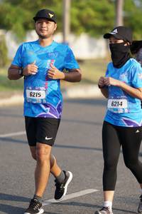 BIB: 6215, 6214
                            <button type="button" onclick="openModal(3286148)" class="btn btn-primary btn-sm float-right btn-popup" data-toggle="modal" data-target=".modal-high-quality">
                        <i class="fas fa-shopping-cart"></i> Add to Cart
                    </button>
                                            <button type="button" onclick="isThisMe(3286148, true)" class="btn btn-success btn-sm float-right btn-popup btn-isme hidden" data-toggle="tooltip" data-placement="bottom" title="นี่คือรูปของคุณใช่ไหม คลิกที่นี่เพื่อเอาเข้าอัลบั้ม">
                        <i class="fas fa-plus"></i> Add to album
                    </button>
                    <button type="button" onclick="isThisMe(3286148, false)" class="btn btn-warning btn-sm float-right btn-popup btn-isnotme hidden">
                        <i class="fas fa-ban"></i> Remove from album
                    </button>