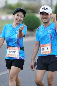 BIB: 9267, 9182
                            <button type="button" onclick="openModal(3321000)" class="btn btn-primary btn-sm float-right btn-popup" data-toggle="modal" data-target=".modal-high-quality">
                        <i class="fas fa-shopping-cart"></i> Add to Cart
                    </button>
                                            <button type="button" onclick="isThisMe(3321000, true)" class="btn btn-success btn-sm float-right btn-popup btn-isme hidden" data-toggle="tooltip" data-placement="bottom" title="นี่คือรูปของคุณใช่ไหม คลิกที่นี่เพื่อเอาเข้าอัลบั้ม">
                        <i class="fas fa-plus"></i> Add to album
                    </button>
                    <button type="button" onclick="isThisMe(3321000, false)" class="btn btn-warning btn-sm float-right btn-popup btn-isnotme hidden">
                        <i class="fas fa-ban"></i> Remove from album
                    </button>