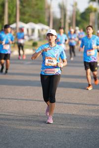 BIB: 900
                            <button type="button" onclick="openModal(3296163)" class="btn btn-primary btn-sm float-right btn-popup" data-toggle="modal" data-target=".modal-high-quality">
                        <i class="fas fa-shopping-cart"></i> Add to Cart
                    </button>
                                            <button type="button" onclick="isThisMe(3296163, true)" class="btn btn-success btn-sm float-right btn-popup btn-isme hidden" data-toggle="tooltip" data-placement="bottom" title="นี่คือรูปของคุณใช่ไหม คลิกที่นี่เพื่อเอาเข้าอัลบั้ม">
                        <i class="fas fa-plus"></i> Add to album
                    </button>
                    <button type="button" onclick="isThisMe(3296163, false)" class="btn btn-warning btn-sm float-right btn-popup btn-isnotme hidden">
                        <i class="fas fa-ban"></i> Remove from album
                    </button>