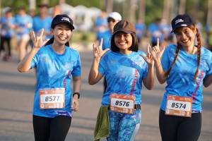 BIB: 8574, 8576, 8577
                            <button type="button" onclick="openModal(3298426)" class="btn btn-primary btn-sm float-right btn-popup" data-toggle="modal" data-target=".modal-high-quality">
                        <i class="fas fa-shopping-cart"></i> Add to Cart
                    </button>
                                            <button type="button" onclick="isThisMe(3298426, true)" class="btn btn-success btn-sm float-right btn-popup btn-isme hidden" data-toggle="tooltip" data-placement="bottom" title="นี่คือรูปของคุณใช่ไหม คลิกที่นี่เพื่อเอาเข้าอัลบั้ม">
                        <i class="fas fa-plus"></i> Add to album
                    </button>
                    <button type="button" onclick="isThisMe(3298426, false)" class="btn btn-warning btn-sm float-right btn-popup btn-isnotme hidden">
                        <i class="fas fa-ban"></i> Remove from album
                    </button>