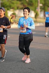 BIB: 9801
                            <button type="button" onclick="openModal(3301294)" class="btn btn-primary btn-sm float-right btn-popup" data-toggle="modal" data-target=".modal-high-quality">
                        <i class="fas fa-shopping-cart"></i> Add to Cart
                    </button>
                                            <button type="button" onclick="isThisMe(3301294, true)" class="btn btn-success btn-sm float-right btn-popup btn-isme hidden" data-toggle="tooltip" data-placement="bottom" title="นี่คือรูปของคุณใช่ไหม คลิกที่นี่เพื่อเอาเข้าอัลบั้ม">
                        <i class="fas fa-plus"></i> Add to album
                    </button>
                    <button type="button" onclick="isThisMe(3301294, false)" class="btn btn-warning btn-sm float-right btn-popup btn-isnotme hidden">
                        <i class="fas fa-ban"></i> Remove from album
                    </button>