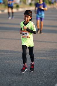 BIB: 8229
                            <button type="button" onclick="openModal(3293870)" class="btn btn-primary btn-sm float-right btn-popup" data-toggle="modal" data-target=".modal-high-quality">
                        <i class="fas fa-shopping-cart"></i> Add to Cart
                    </button>
                                            <button type="button" onclick="isThisMe(3293870, true)" class="btn btn-success btn-sm float-right btn-popup btn-isme hidden" data-toggle="tooltip" data-placement="bottom" title="นี่คือรูปของคุณใช่ไหม คลิกที่นี่เพื่อเอาเข้าอัลบั้ม">
                        <i class="fas fa-plus"></i> Add to album
                    </button>
                    <button type="button" onclick="isThisMe(3293870, false)" class="btn btn-warning btn-sm float-right btn-popup btn-isnotme hidden">
                        <i class="fas fa-ban"></i> Remove from album
                    </button>