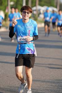 BIB: 650
                            <button type="button" onclick="openModal(3285001)" class="btn btn-primary btn-sm float-right btn-popup" data-toggle="modal" data-target=".modal-high-quality">
                        <i class="fas fa-shopping-cart"></i> Add to Cart
                    </button>
                                            <button type="button" onclick="isThisMe(3285001, true)" class="btn btn-success btn-sm float-right btn-popup btn-isme hidden" data-toggle="tooltip" data-placement="bottom" title="นี่คือรูปของคุณใช่ไหม คลิกที่นี่เพื่อเอาเข้าอัลบั้ม">
                        <i class="fas fa-plus"></i> Add to album
                    </button>
                    <button type="button" onclick="isThisMe(3285001, false)" class="btn btn-warning btn-sm float-right btn-popup btn-isnotme hidden">
                        <i class="fas fa-ban"></i> Remove from album
                    </button>