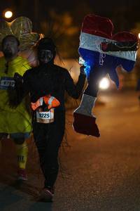 BIB: 6798, 225
                            <button type="button" onclick="openModal(3332667)" class="btn btn-primary btn-sm float-right btn-popup" data-toggle="modal" data-target=".modal-high-quality">
                        <i class="fas fa-shopping-cart"></i> Add to Cart
                    </button>
                                            <button type="button" onclick="isThisMe(3332667, true)" class="btn btn-success btn-sm float-right btn-popup btn-isme hidden" data-toggle="tooltip" data-placement="bottom" title="นี่คือรูปของคุณใช่ไหม คลิกที่นี่เพื่อเอาเข้าอัลบั้ม">
                        <i class="fas fa-plus"></i> Add to album
                    </button>
                    <button type="button" onclick="isThisMe(3332667, false)" class="btn btn-warning btn-sm float-right btn-popup btn-isnotme hidden">
                        <i class="fas fa-ban"></i> Remove from album
                    </button>