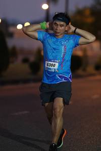 BIB: 6300
                            <button type="button" onclick="openModal(3329211)" class="btn btn-primary btn-sm float-right btn-popup" data-toggle="modal" data-target=".modal-high-quality">
                        <i class="fas fa-shopping-cart"></i> Add to Cart
                    </button>
                                            <button type="button" onclick="isThisMe(3329211, true)" class="btn btn-success btn-sm float-right btn-popup btn-isme hidden" data-toggle="tooltip" data-placement="bottom" title="นี่คือรูปของคุณใช่ไหม คลิกที่นี่เพื่อเอาเข้าอัลบั้ม">
                        <i class="fas fa-plus"></i> Add to album
                    </button>
                    <button type="button" onclick="isThisMe(3329211, false)" class="btn btn-warning btn-sm float-right btn-popup btn-isnotme hidden">
                        <i class="fas fa-ban"></i> Remove from album
                    </button>