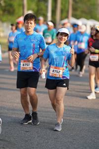 BIB: 8751, 8752
                            <button type="button" onclick="openModal(3297839)" class="btn btn-primary btn-sm float-right btn-popup" data-toggle="modal" data-target=".modal-high-quality">
                        <i class="fas fa-shopping-cart"></i> Add to Cart
                    </button>
                                            <button type="button" onclick="isThisMe(3297839, true)" class="btn btn-success btn-sm float-right btn-popup btn-isme hidden" data-toggle="tooltip" data-placement="bottom" title="นี่คือรูปของคุณใช่ไหม คลิกที่นี่เพื่อเอาเข้าอัลบั้ม">
                        <i class="fas fa-plus"></i> Add to album
                    </button>
                    <button type="button" onclick="isThisMe(3297839, false)" class="btn btn-warning btn-sm float-right btn-popup btn-isnotme hidden">
                        <i class="fas fa-ban"></i> Remove from album
                    </button>