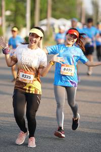 BIB: 8495, 8335
                            <button type="button" onclick="openModal(3294633)" class="btn btn-primary btn-sm float-right btn-popup" data-toggle="modal" data-target=".modal-high-quality">
                        <i class="fas fa-shopping-cart"></i> Add to Cart
                    </button>
                                            <button type="button" onclick="isThisMe(3294633, true)" class="btn btn-success btn-sm float-right btn-popup btn-isme hidden" data-toggle="tooltip" data-placement="bottom" title="นี่คือรูปของคุณใช่ไหม คลิกที่นี่เพื่อเอาเข้าอัลบั้ม">
                        <i class="fas fa-plus"></i> Add to album
                    </button>
                    <button type="button" onclick="isThisMe(3294633, false)" class="btn btn-warning btn-sm float-right btn-popup btn-isnotme hidden">
                        <i class="fas fa-ban"></i> Remove from album
                    </button>