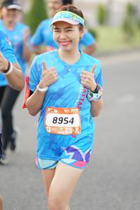 BIB: 8954, 
                            <button type="button" onclick="openModal(3307091)" class="btn btn-primary btn-sm float-right btn-popup" data-toggle="modal" data-target=".modal-high-quality">
                        <i class="fas fa-shopping-cart"></i> Add to Cart
                    </button>
                                            <button type="button" onclick="isThisMe(3307091, true)" class="btn btn-success btn-sm float-right btn-popup btn-isme hidden" data-toggle="tooltip" data-placement="bottom" title="นี่คือรูปของคุณใช่ไหม คลิกที่นี่เพื่อเอาเข้าอัลบั้ม">
                        <i class="fas fa-plus"></i> Add to album
                    </button>
                    <button type="button" onclick="isThisMe(3307091, false)" class="btn btn-warning btn-sm float-right btn-popup btn-isnotme hidden">
                        <i class="fas fa-ban"></i> Remove from album
                    </button>