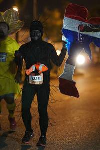 BIB: 225
                            <button type="button" onclick="openModal(3332669)" class="btn btn-primary btn-sm float-right btn-popup" data-toggle="modal" data-target=".modal-high-quality">
                        <i class="fas fa-shopping-cart"></i> Add to Cart
                    </button>
                                            <button type="button" onclick="isThisMe(3332669, true)" class="btn btn-success btn-sm float-right btn-popup btn-isme hidden" data-toggle="tooltip" data-placement="bottom" title="นี่คือรูปของคุณใช่ไหม คลิกที่นี่เพื่อเอาเข้าอัลบั้ม">
                        <i class="fas fa-plus"></i> Add to album
                    </button>
                    <button type="button" onclick="isThisMe(3332669, false)" class="btn btn-warning btn-sm float-right btn-popup btn-isnotme hidden">
                        <i class="fas fa-ban"></i> Remove from album
                    </button>