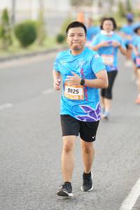 BIB: 9825
                            <button type="button" onclick="openModal(3306988)" class="btn btn-primary btn-sm float-right btn-popup" data-toggle="modal" data-target=".modal-high-quality">
                        <i class="fas fa-shopping-cart"></i> Add to Cart
                    </button>
                                            <button type="button" onclick="isThisMe(3306988, true)" class="btn btn-success btn-sm float-right btn-popup btn-isme hidden" data-toggle="tooltip" data-placement="bottom" title="นี่คือรูปของคุณใช่ไหม คลิกที่นี่เพื่อเอาเข้าอัลบั้ม">
                        <i class="fas fa-plus"></i> Add to album
                    </button>
                    <button type="button" onclick="isThisMe(3306988, false)" class="btn btn-warning btn-sm float-right btn-popup btn-isnotme hidden">
                        <i class="fas fa-ban"></i> Remove from album
                    </button>