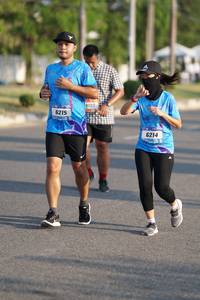 BIB: 6215, 6214
                            <button type="button" onclick="openModal(3286141)" class="btn btn-primary btn-sm float-right btn-popup" data-toggle="modal" data-target=".modal-high-quality">
                        <i class="fas fa-shopping-cart"></i> Add to Cart
                    </button>
                                            <button type="button" onclick="isThisMe(3286141, true)" class="btn btn-success btn-sm float-right btn-popup btn-isme hidden" data-toggle="tooltip" data-placement="bottom" title="นี่คือรูปของคุณใช่ไหม คลิกที่นี่เพื่อเอาเข้าอัลบั้ม">
                        <i class="fas fa-plus"></i> Add to album
                    </button>
                    <button type="button" onclick="isThisMe(3286141, false)" class="btn btn-warning btn-sm float-right btn-popup btn-isnotme hidden">
                        <i class="fas fa-ban"></i> Remove from album
                    </button>