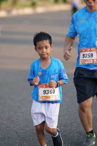 BIB: 9359, 9360
                            <button type="button" onclick="openModal(3300542)" class="btn btn-primary btn-sm float-right btn-popup" data-toggle="modal" data-target=".modal-high-quality">
                        <i class="fas fa-shopping-cart"></i> Add to Cart
                    </button>
                                            <button type="button" onclick="isThisMe(3300542, true)" class="btn btn-success btn-sm float-right btn-popup btn-isme hidden" data-toggle="tooltip" data-placement="bottom" title="นี่คือรูปของคุณใช่ไหม คลิกที่นี่เพื่อเอาเข้าอัลบั้ม">
                        <i class="fas fa-plus"></i> Add to album
                    </button>
                    <button type="button" onclick="isThisMe(3300542, false)" class="btn btn-warning btn-sm float-right btn-popup btn-isnotme hidden">
                        <i class="fas fa-ban"></i> Remove from album
                    </button>