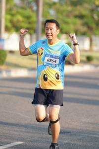 BIB: 6954
                            <button type="button" onclick="openModal(3294820)" class="btn btn-primary btn-sm float-right btn-popup" data-toggle="modal" data-target=".modal-high-quality">
                        <i class="fas fa-shopping-cart"></i> Add to Cart
                    </button>
                                            <button type="button" onclick="isThisMe(3294820, true)" class="btn btn-success btn-sm float-right btn-popup btn-isme hidden" data-toggle="tooltip" data-placement="bottom" title="นี่คือรูปของคุณใช่ไหม คลิกที่นี่เพื่อเอาเข้าอัลบั้ม">
                        <i class="fas fa-plus"></i> Add to album
                    </button>
                    <button type="button" onclick="isThisMe(3294820, false)" class="btn btn-warning btn-sm float-right btn-popup btn-isnotme hidden">
                        <i class="fas fa-ban"></i> Remove from album
                    </button>