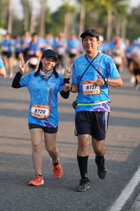 BIB: 8720
                            <button type="button" onclick="openModal(3297017)" class="btn btn-primary btn-sm float-right btn-popup" data-toggle="modal" data-target=".modal-high-quality">
                        <i class="fas fa-shopping-cart"></i> Add to Cart
                    </button>
                                            <button type="button" onclick="isThisMe(3297017, true)" class="btn btn-success btn-sm float-right btn-popup btn-isme hidden" data-toggle="tooltip" data-placement="bottom" title="นี่คือรูปของคุณใช่ไหม คลิกที่นี่เพื่อเอาเข้าอัลบั้ม">
                        <i class="fas fa-plus"></i> Add to album
                    </button>
                    <button type="button" onclick="isThisMe(3297017, false)" class="btn btn-warning btn-sm float-right btn-popup btn-isnotme hidden">
                        <i class="fas fa-ban"></i> Remove from album
                    </button>