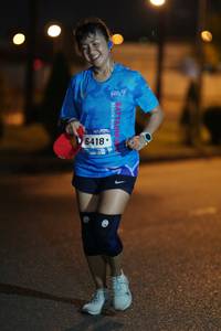 BIB: 6418
                            <button type="button" onclick="openModal(3332571)" class="btn btn-primary btn-sm float-right btn-popup" data-toggle="modal" data-target=".modal-high-quality">
                        <i class="fas fa-shopping-cart"></i> Add to Cart
                    </button>
                                            <button type="button" onclick="isThisMe(3332571, true)" class="btn btn-success btn-sm float-right btn-popup btn-isme hidden" data-toggle="tooltip" data-placement="bottom" title="นี่คือรูปของคุณใช่ไหม คลิกที่นี่เพื่อเอาเข้าอัลบั้ม">
                        <i class="fas fa-plus"></i> Add to album
                    </button>
                    <button type="button" onclick="isThisMe(3332571, false)" class="btn btn-warning btn-sm float-right btn-popup btn-isnotme hidden">
                        <i class="fas fa-ban"></i> Remove from album
                    </button>