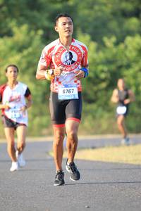 BIB: 6767
                            <button type="button" onclick="openModal(3194303)" class="btn btn-primary btn-sm float-right btn-popup" data-toggle="modal" data-target=".modal-high-quality">
                        <i class="fas fa-shopping-cart"></i> Add to Cart
                    </button>
                                            <button type="button" onclick="isThisMe(3194303, true)" class="btn btn-success btn-sm float-right btn-popup btn-isme hidden" data-toggle="tooltip" data-placement="bottom" title="นี่คือรูปของคุณใช่ไหม คลิกที่นี่เพื่อเอาเข้าอัลบั้ม">
                        <i class="fas fa-plus"></i> Add to album
                    </button>
                    <button type="button" onclick="isThisMe(3194303, false)" class="btn btn-warning btn-sm float-right btn-popup btn-isnotme hidden">
                        <i class="fas fa-ban"></i> Remove from album
                    </button>