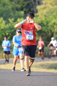 BIB: 6051
                            <button type="button" onclick="openModal(3203075)" class="btn btn-primary btn-sm float-right btn-popup" data-toggle="modal" data-target=".modal-high-quality">
                        <i class="fas fa-shopping-cart"></i> Add to Cart
                    </button>
                                            <button type="button" onclick="isThisMe(3203075, true)" class="btn btn-success btn-sm float-right btn-popup btn-isme hidden" data-toggle="tooltip" data-placement="bottom" title="นี่คือรูปของคุณใช่ไหม คลิกที่นี่เพื่อเอาเข้าอัลบั้ม">
                        <i class="fas fa-plus"></i> Add to album
                    </button>
                    <button type="button" onclick="isThisMe(3203075, false)" class="btn btn-warning btn-sm float-right btn-popup btn-isnotme hidden">
                        <i class="fas fa-ban"></i> Remove from album
                    </button>