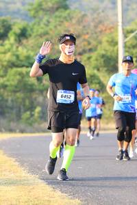 BIB: 6452, 246
                            <button type="button" onclick="openModal(3186718)" class="btn btn-primary btn-sm float-right btn-popup" data-toggle="modal" data-target=".modal-high-quality">
                        <i class="fas fa-shopping-cart"></i> Add to Cart
                    </button>
                                            <button type="button" onclick="isThisMe(3186718, true)" class="btn btn-success btn-sm float-right btn-popup btn-isme hidden" data-toggle="tooltip" data-placement="bottom" title="นี่คือรูปของคุณใช่ไหม คลิกที่นี่เพื่อเอาเข้าอัลบั้ม">
                        <i class="fas fa-plus"></i> Add to album
                    </button>
                    <button type="button" onclick="isThisMe(3186718, false)" class="btn btn-warning btn-sm float-right btn-popup btn-isnotme hidden">
                        <i class="fas fa-ban"></i> Remove from album
                    </button>