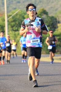 BIB: 6409
                            <button type="button" onclick="openModal(3186946)" class="btn btn-primary btn-sm float-right btn-popup" data-toggle="modal" data-target=".modal-high-quality">
                        <i class="fas fa-shopping-cart"></i> Add to Cart
                    </button>
                                            <button type="button" onclick="isThisMe(3186946, true)" class="btn btn-success btn-sm float-right btn-popup btn-isme hidden" data-toggle="tooltip" data-placement="bottom" title="นี่คือรูปของคุณใช่ไหม คลิกที่นี่เพื่อเอาเข้าอัลบั้ม">
                        <i class="fas fa-plus"></i> Add to album
                    </button>
                    <button type="button" onclick="isThisMe(3186946, false)" class="btn btn-warning btn-sm float-right btn-popup btn-isnotme hidden">
                        <i class="fas fa-ban"></i> Remove from album
                    </button>