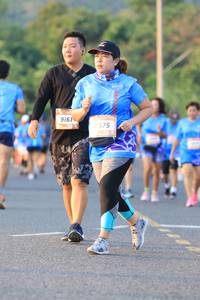 BIB: 961, 575, 9575
                            <button type="button" onclick="openModal(3220294)" class="btn btn-primary btn-sm float-right btn-popup" data-toggle="modal" data-target=".modal-high-quality">
                        <i class="fas fa-shopping-cart"></i> Add to Cart
                    </button>
                                            <button type="button" onclick="isThisMe(3220294, true)" class="btn btn-success btn-sm float-right btn-popup btn-isme hidden" data-toggle="tooltip" data-placement="bottom" title="นี่คือรูปของคุณใช่ไหม คลิกที่นี่เพื่อเอาเข้าอัลบั้ม">
                        <i class="fas fa-plus"></i> Add to album
                    </button>
                    <button type="button" onclick="isThisMe(3220294, false)" class="btn btn-warning btn-sm float-right btn-popup btn-isnotme hidden">
                        <i class="fas fa-ban"></i> Remove from album
                    </button>