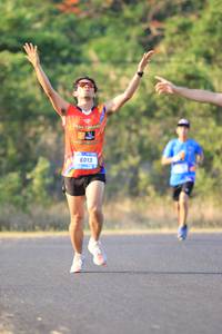 BIB: 6013
                            <button type="button" onclick="openModal(3194999)" class="btn btn-primary btn-sm float-right btn-popup" data-toggle="modal" data-target=".modal-high-quality">
                        <i class="fas fa-shopping-cart"></i> Add to Cart
                    </button>
                                            <button type="button" onclick="isThisMe(3194999, true)" class="btn btn-success btn-sm float-right btn-popup btn-isme hidden" data-toggle="tooltip" data-placement="bottom" title="นี่คือรูปของคุณใช่ไหม คลิกที่นี่เพื่อเอาเข้าอัลบั้ม">
                        <i class="fas fa-plus"></i> Add to album
                    </button>
                    <button type="button" onclick="isThisMe(3194999, false)" class="btn btn-warning btn-sm float-right btn-popup btn-isnotme hidden">
                        <i class="fas fa-ban"></i> Remove from album
                    </button>