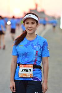 BIB: 8860
                            <button type="button" onclick="openModal(3090711)" class="btn btn-primary btn-sm float-right btn-popup" data-toggle="modal" data-target=".modal-high-quality">
                        <i class="fas fa-shopping-cart"></i> Add to Cart
                    </button>
                                            <button type="button" onclick="isThisMe(3090711, true)" class="btn btn-success btn-sm float-right btn-popup btn-isme hidden" data-toggle="tooltip" data-placement="bottom" title="นี่คือรูปของคุณใช่ไหม คลิกที่นี่เพื่อเอาเข้าอัลบั้ม">
                        <i class="fas fa-plus"></i> Add to album
                    </button>
                    <button type="button" onclick="isThisMe(3090711, false)" class="btn btn-warning btn-sm float-right btn-popup btn-isnotme hidden">
                        <i class="fas fa-ban"></i> Remove from album
                    </button>