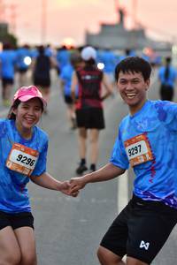 BIB: 9296
                            <button type="button" onclick="openModal(3090814)" class="btn btn-primary btn-sm float-right btn-popup" data-toggle="modal" data-target=".modal-high-quality">
                        <i class="fas fa-shopping-cart"></i> Add to Cart
                    </button>
                                            <button type="button" onclick="isThisMe(3090814, true)" class="btn btn-success btn-sm float-right btn-popup btn-isme hidden" data-toggle="tooltip" data-placement="bottom" title="นี่คือรูปของคุณใช่ไหม คลิกที่นี่เพื่อเอาเข้าอัลบั้ม">
                        <i class="fas fa-plus"></i> Add to album
                    </button>
                    <button type="button" onclick="isThisMe(3090814, false)" class="btn btn-warning btn-sm float-right btn-popup btn-isnotme hidden">
                        <i class="fas fa-ban"></i> Remove from album
                    </button>